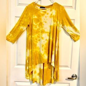 Rae Mode Woman’s shirt-XL